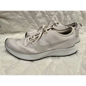 Women's Nike sneakers, size 8